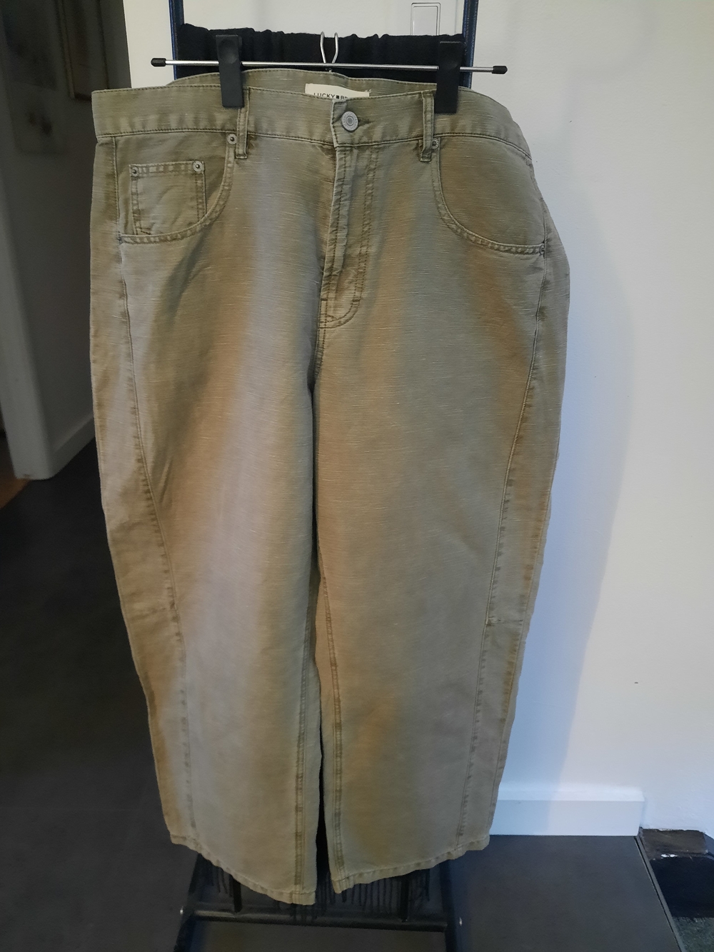 Women's Barrel Linen/cotton Olive Green Pants